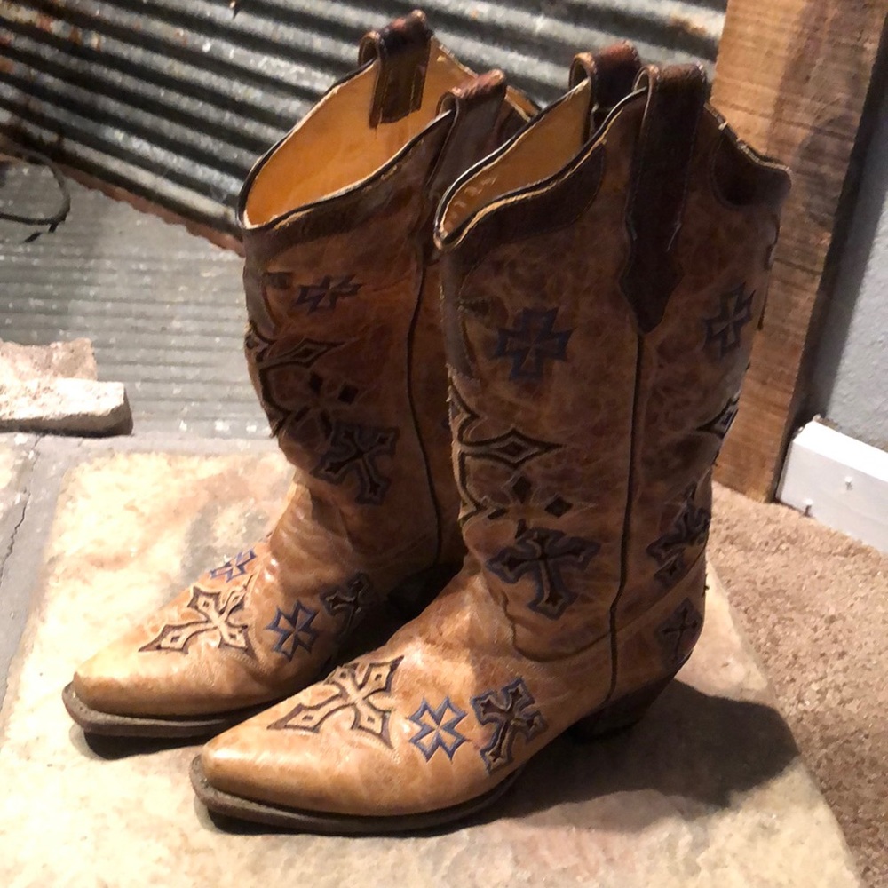 GUC boots